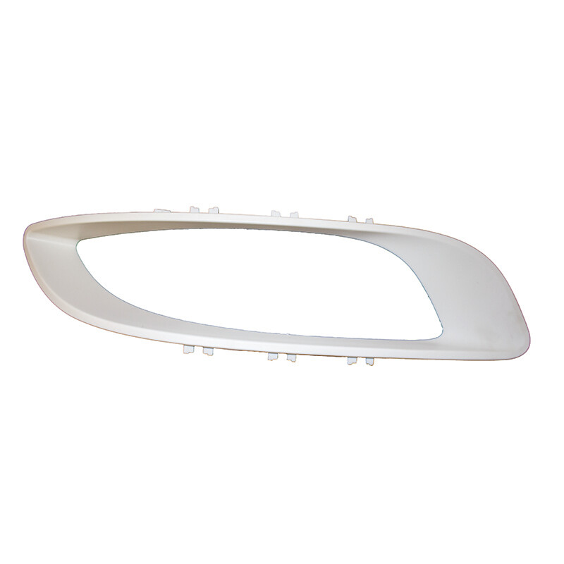 Fog Lamp Surround - DAF LF45 / LF55 Euro 6