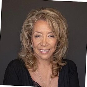 Dame Doria (DC) Cordova