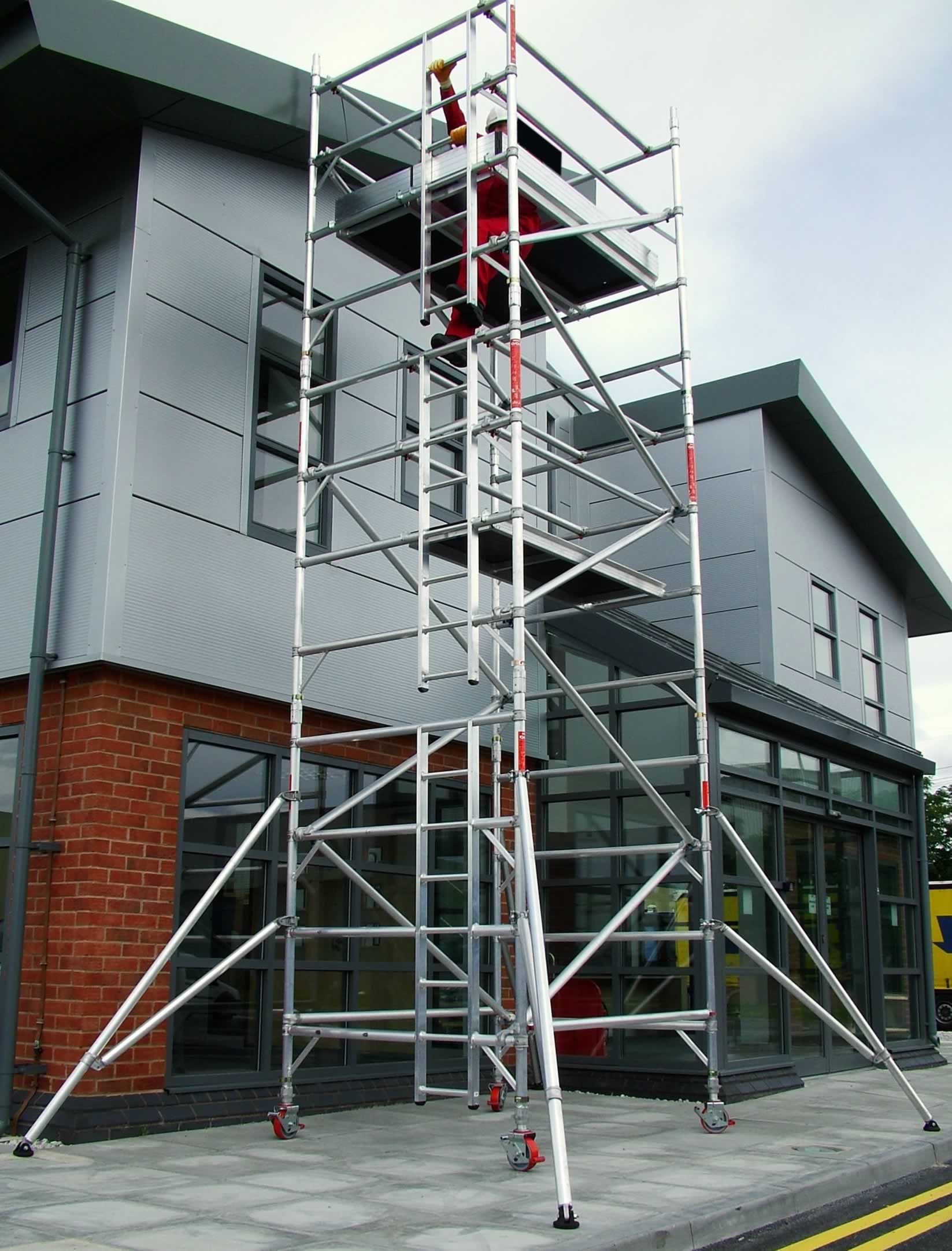 Aluminium Mobile Access Tower - 1.6M Wide - Various Sizes