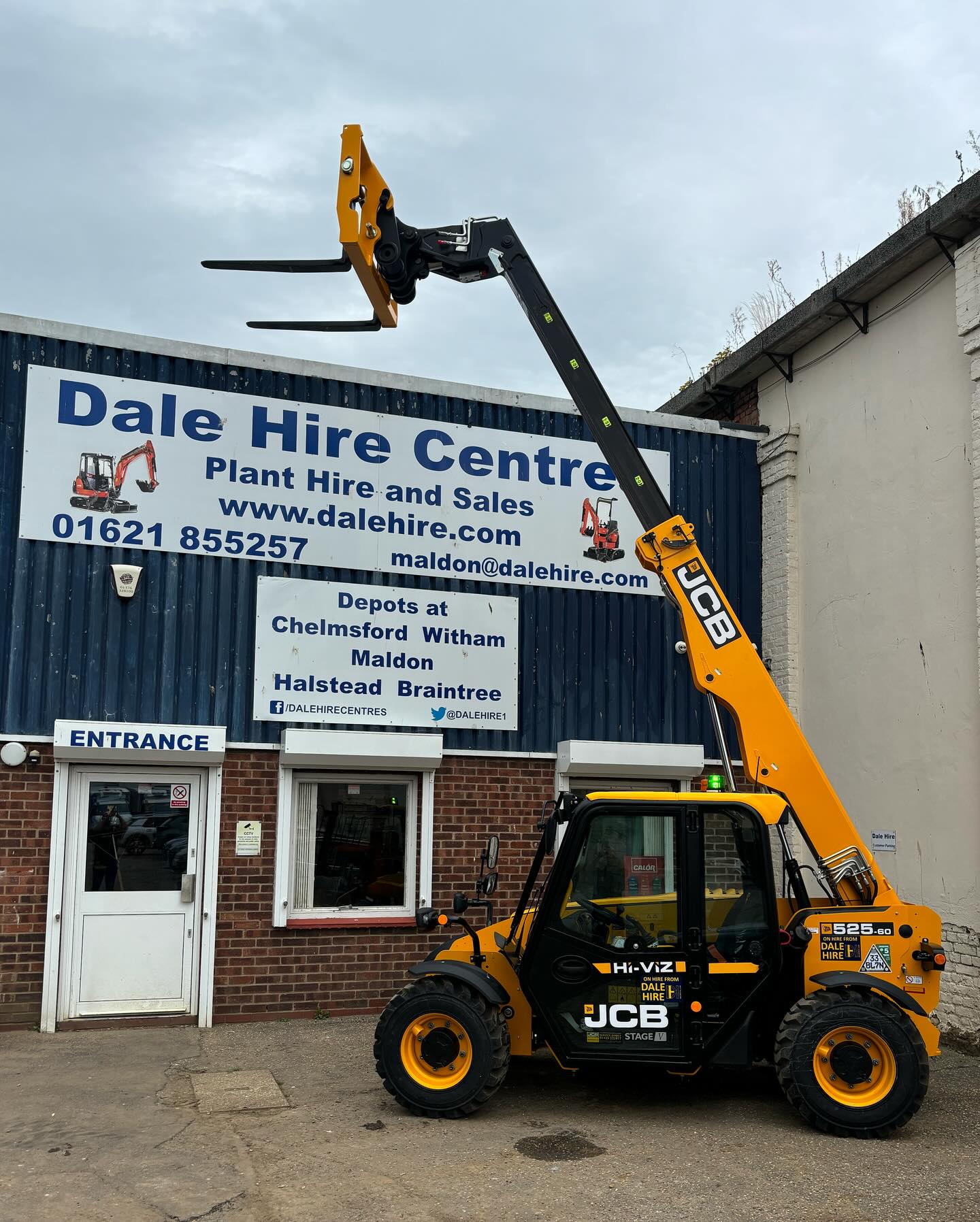 JCB 6M 525-60 HI VIZ