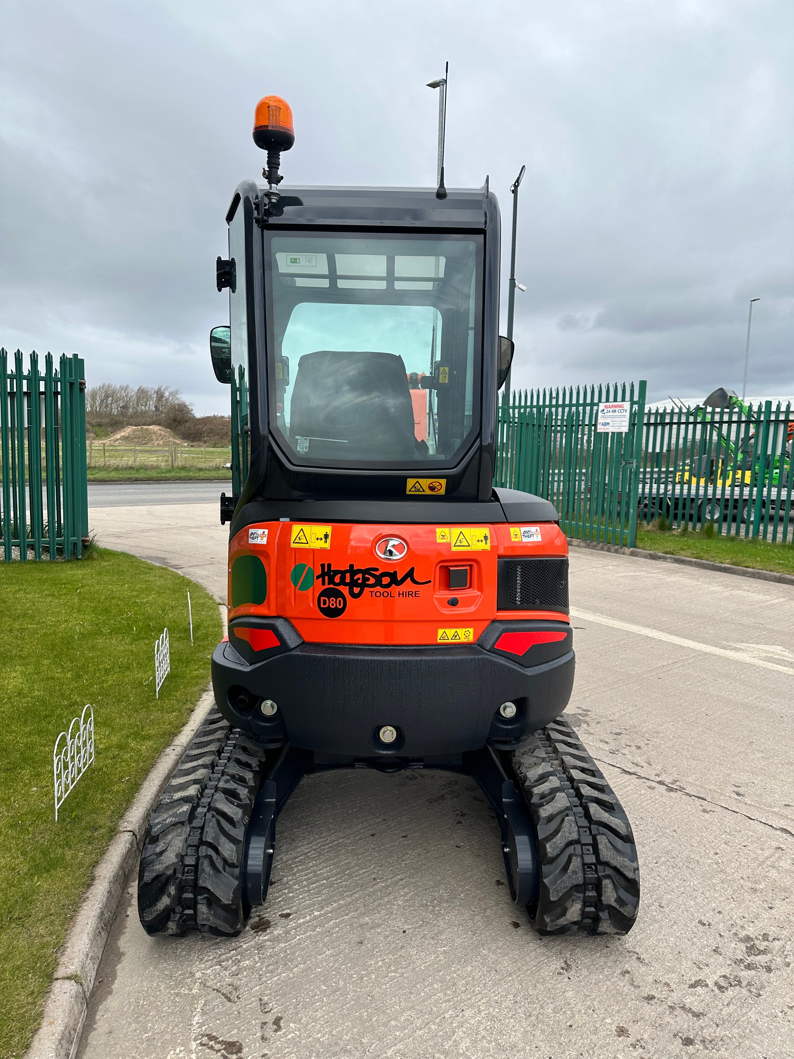 Kubota U27-4 3 Ton Excavator