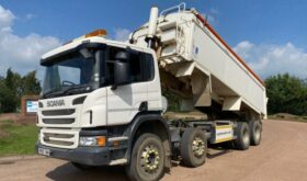 8 Wheel Tipper Lorries