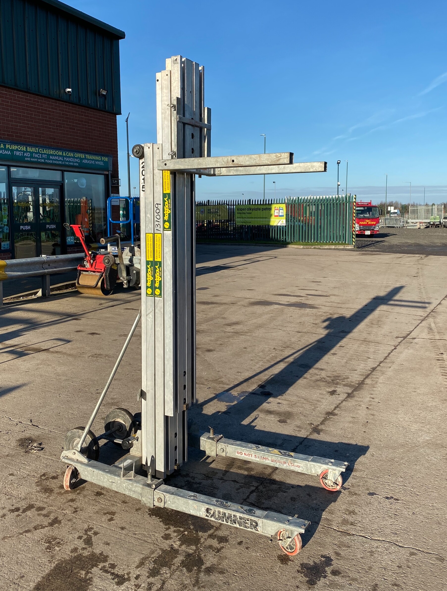 Genie Lift (Material Lift) 10ft