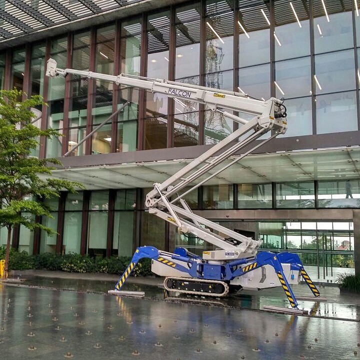 33m Tracked Platform