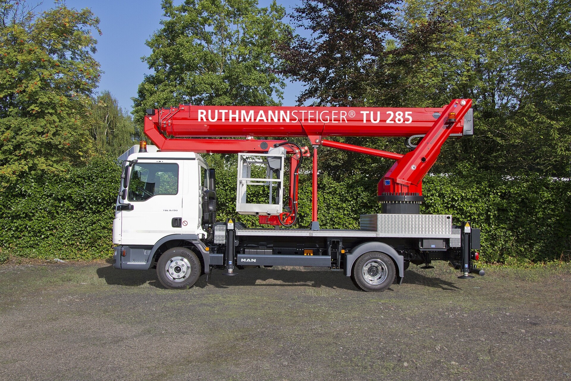 28m Truck Mounted Platform