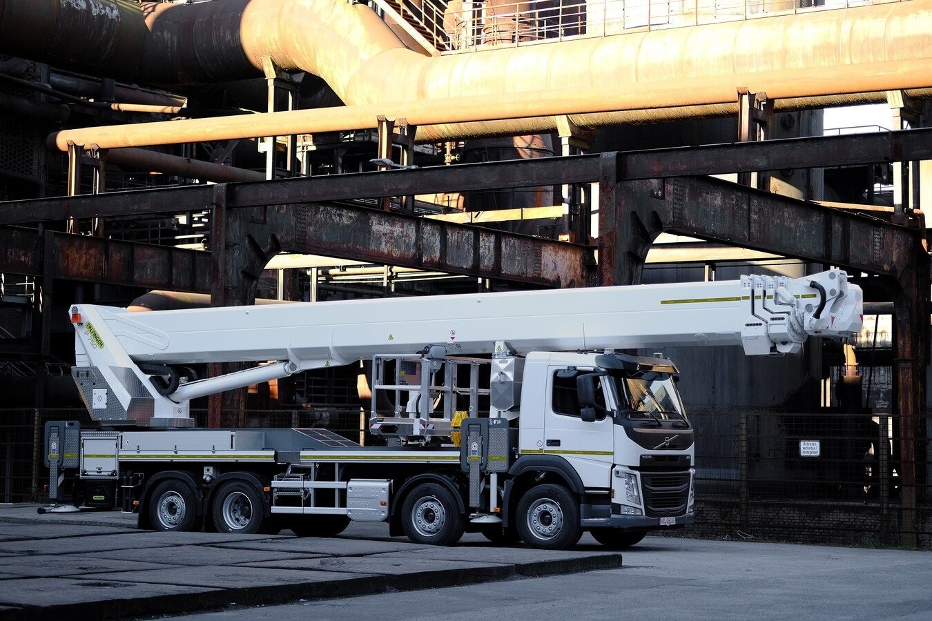 75m Truck Mounted Platform