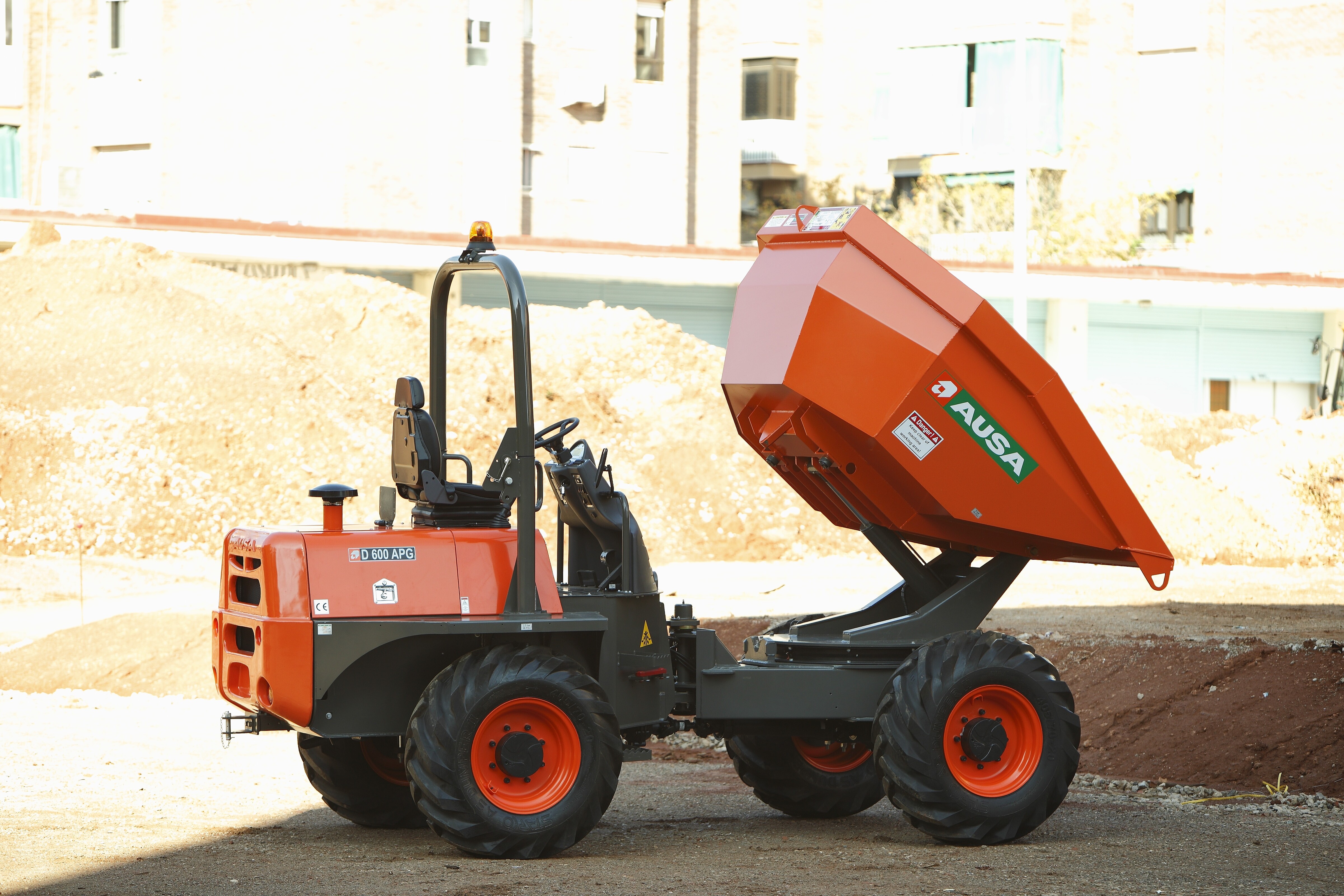 6 Ton Power Swivel Dumper