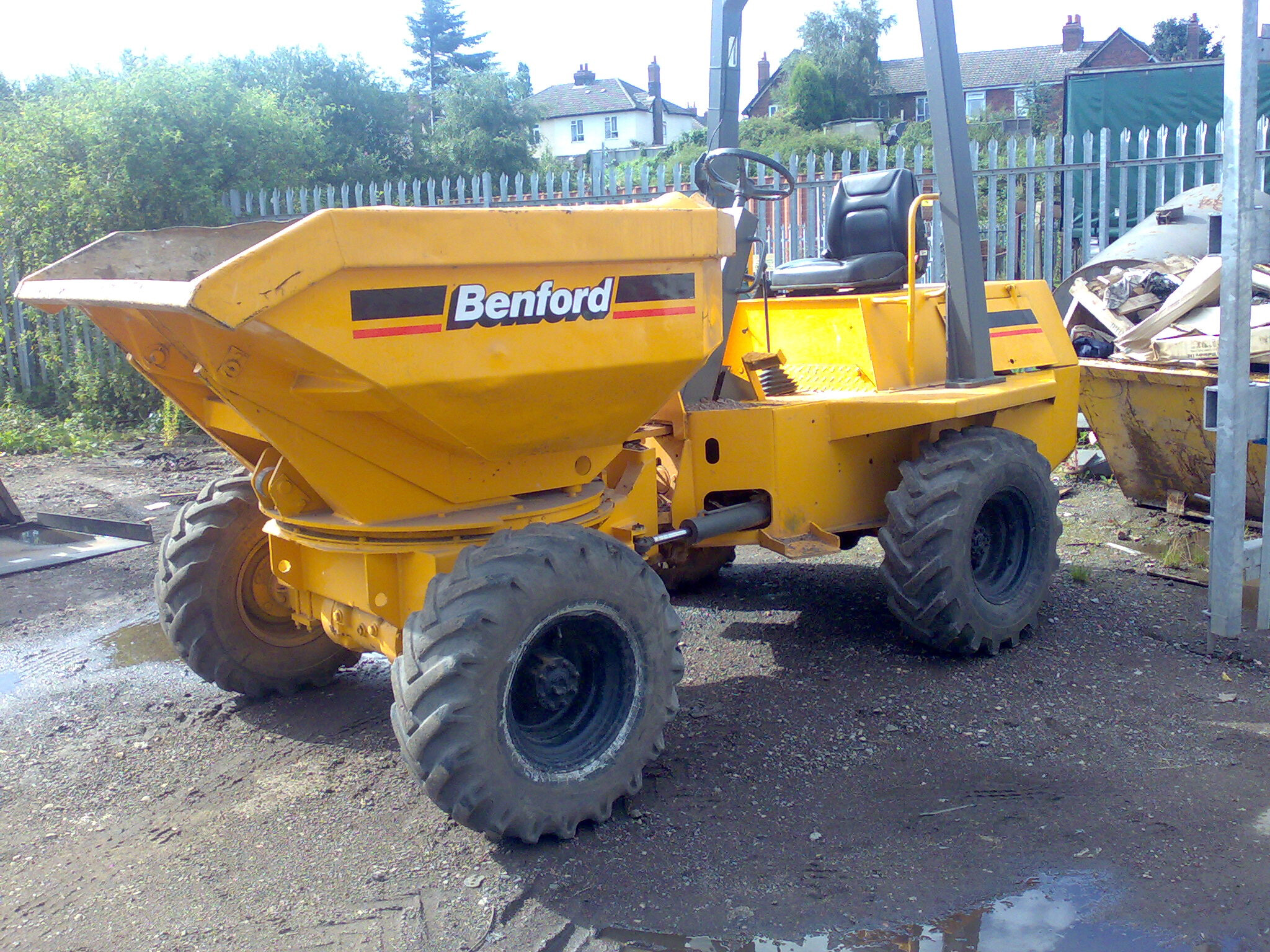 6T SWIVEL DUMPER