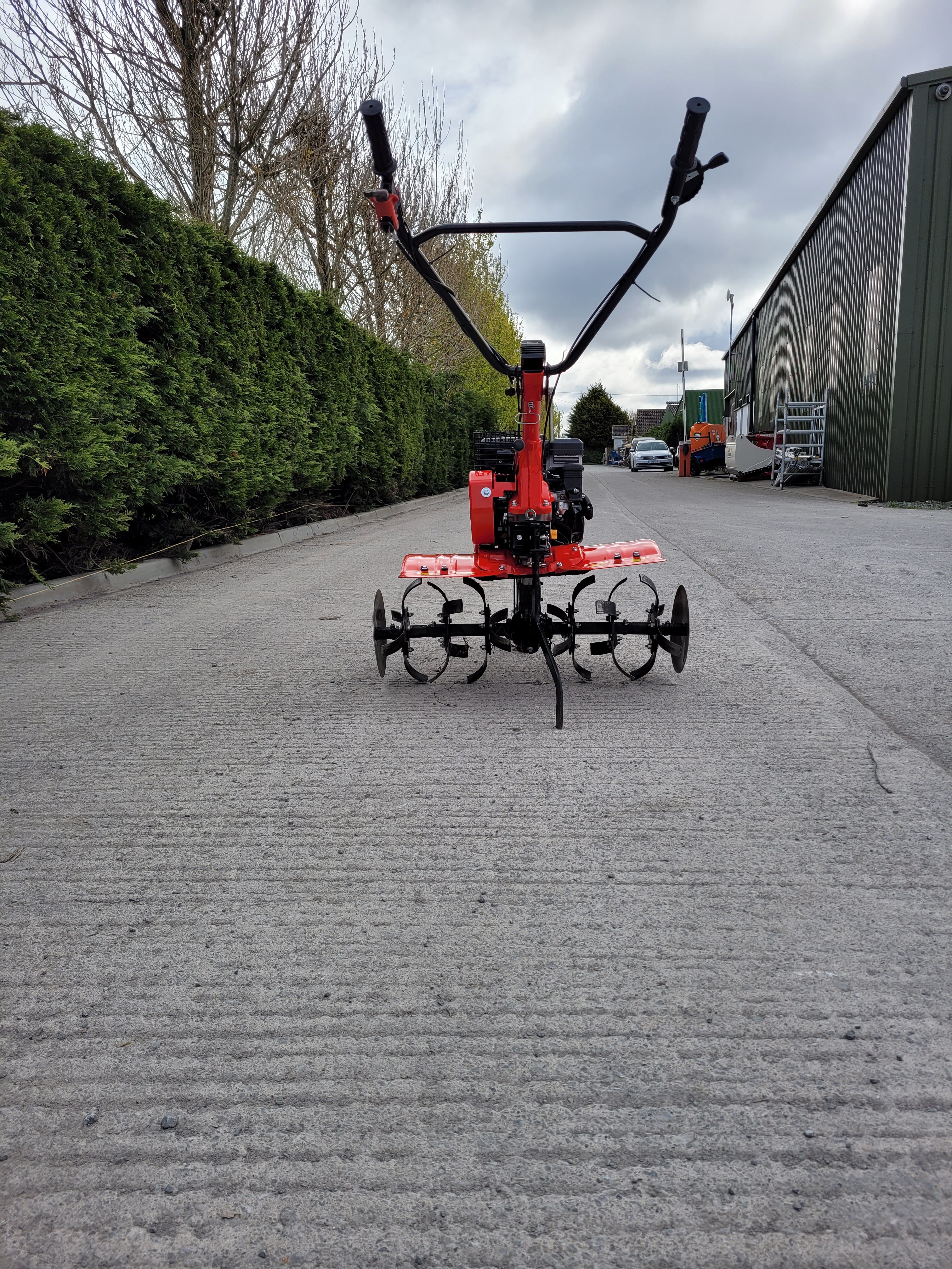 Cultivator / Tiller