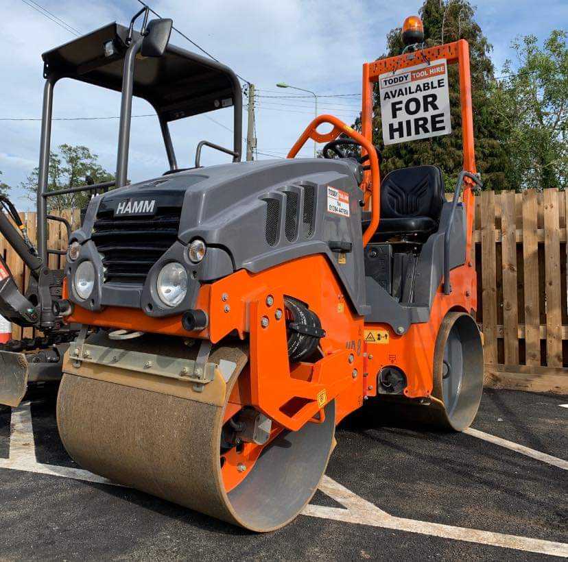 Tandem Vibrating Roller