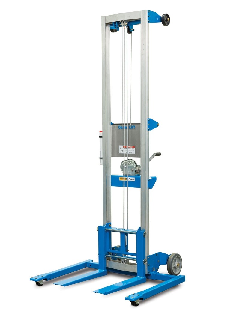 Genie Lift / Materials lift