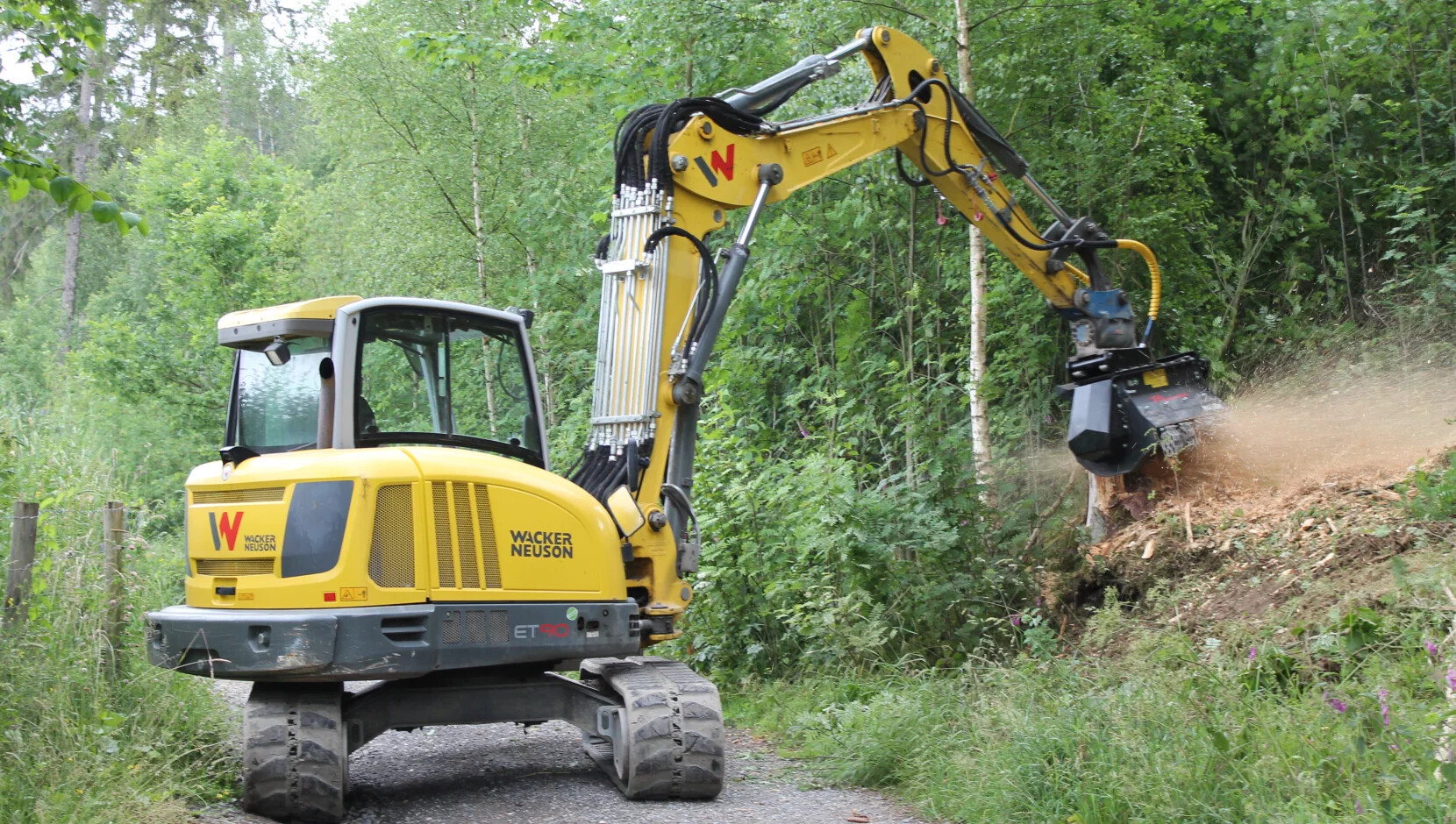 M450e-900 - Forestry Mulcher (excavator mounted)