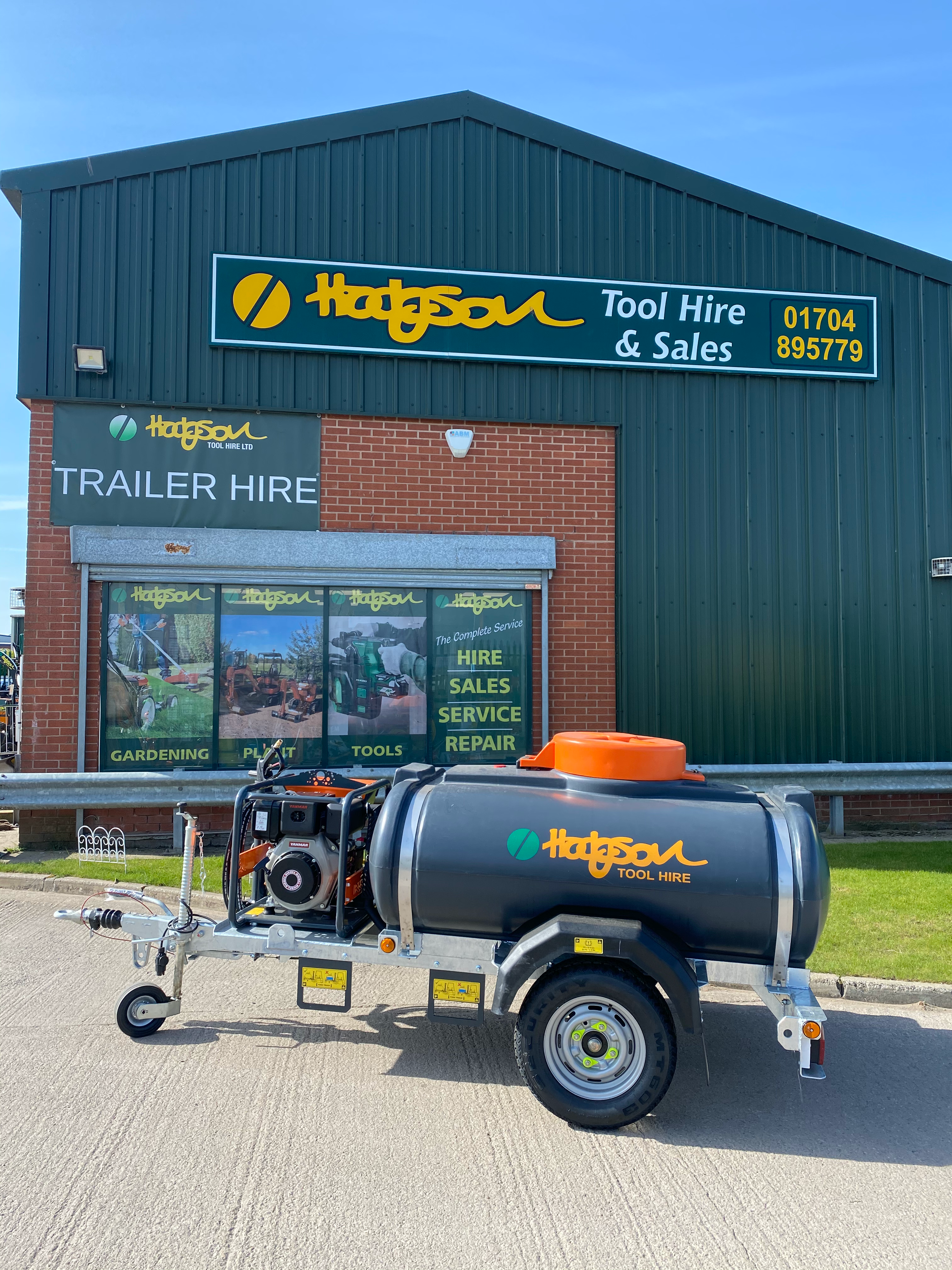 1,125L Towable Diesel Bowser Pressure Washer BWX15/250