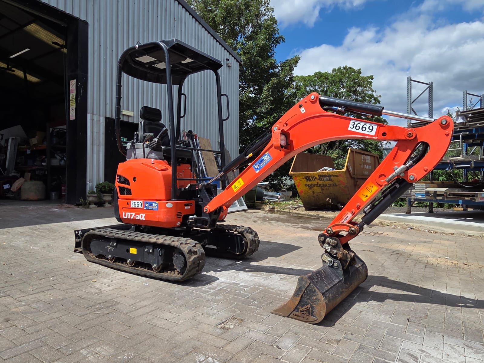 Kubota U17-3 1.7ton Mini Excavator (Diesel)