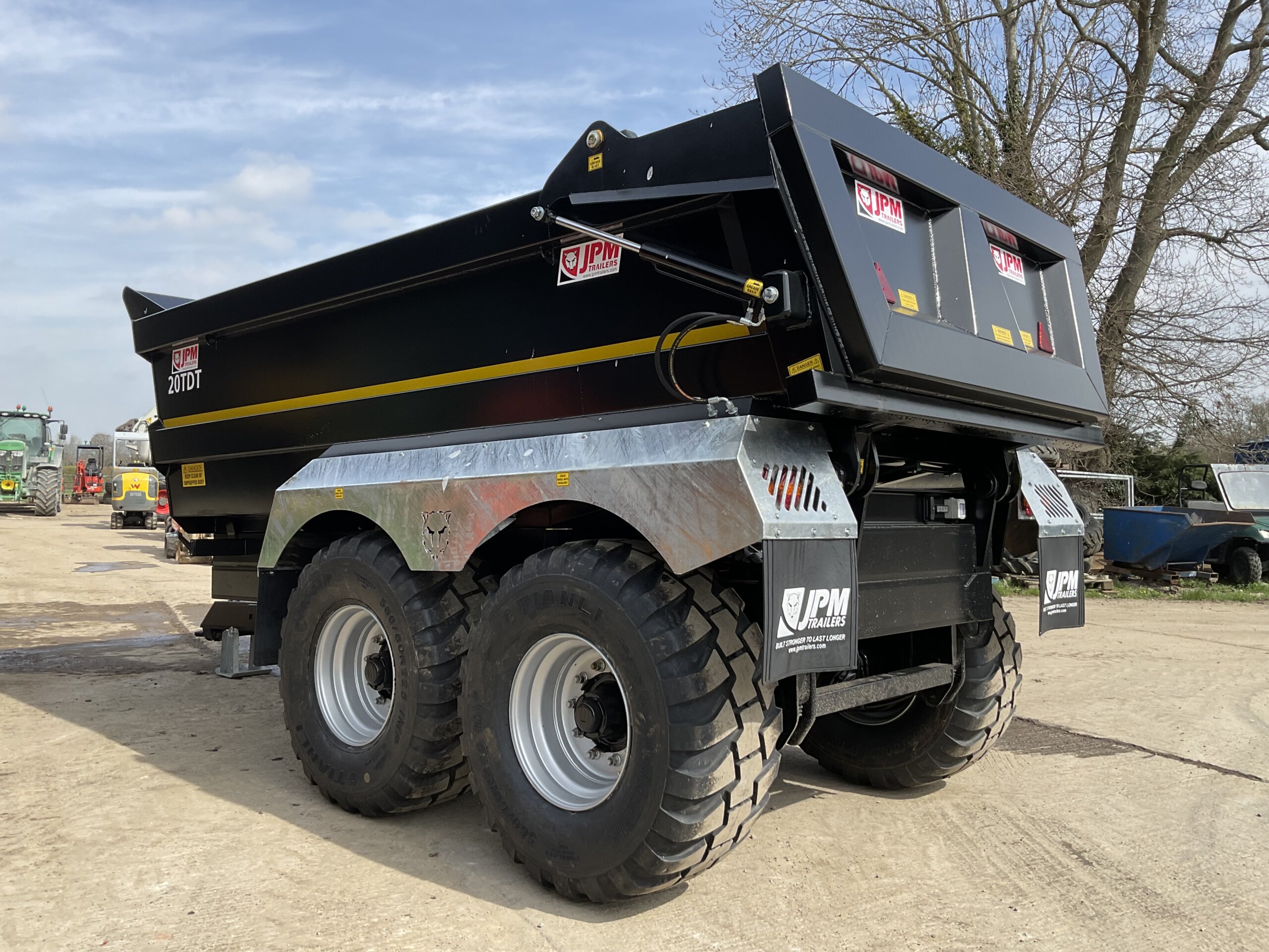 19T Dump trailer