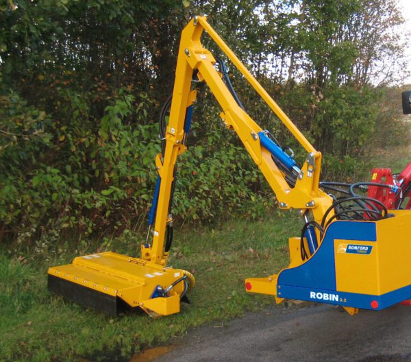 Bomford Robin 4.3m Hedge Cutter