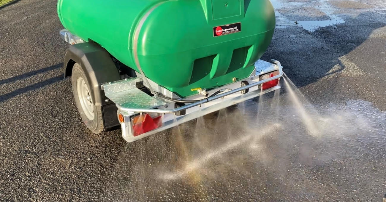 Towable Dust Suppression Bowser 1000L