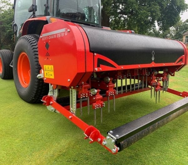 Redexim Verti-Drain 2519 Aerator