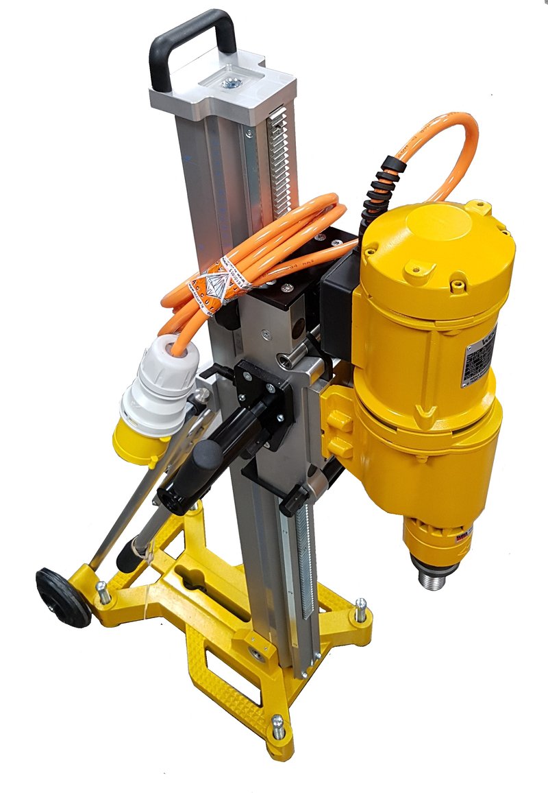 DK26 Wet Diamond Core Drill With Rig