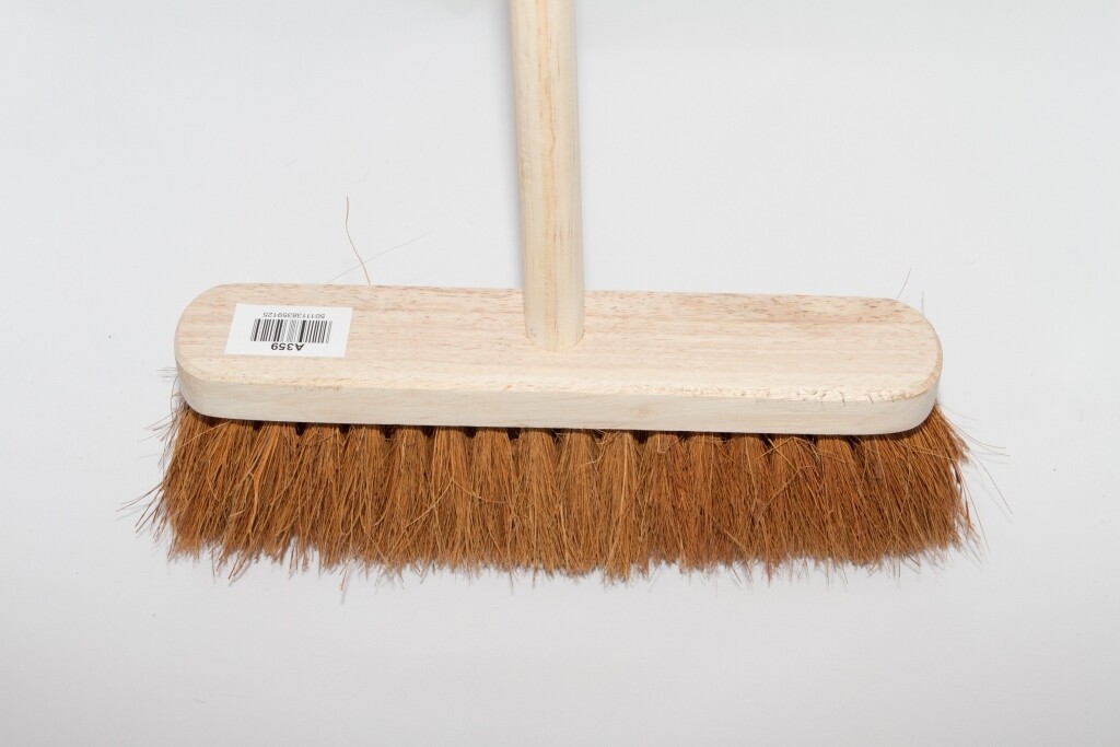 10" Coco Broom £3.25