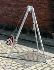 Tripod, Winch and Harness